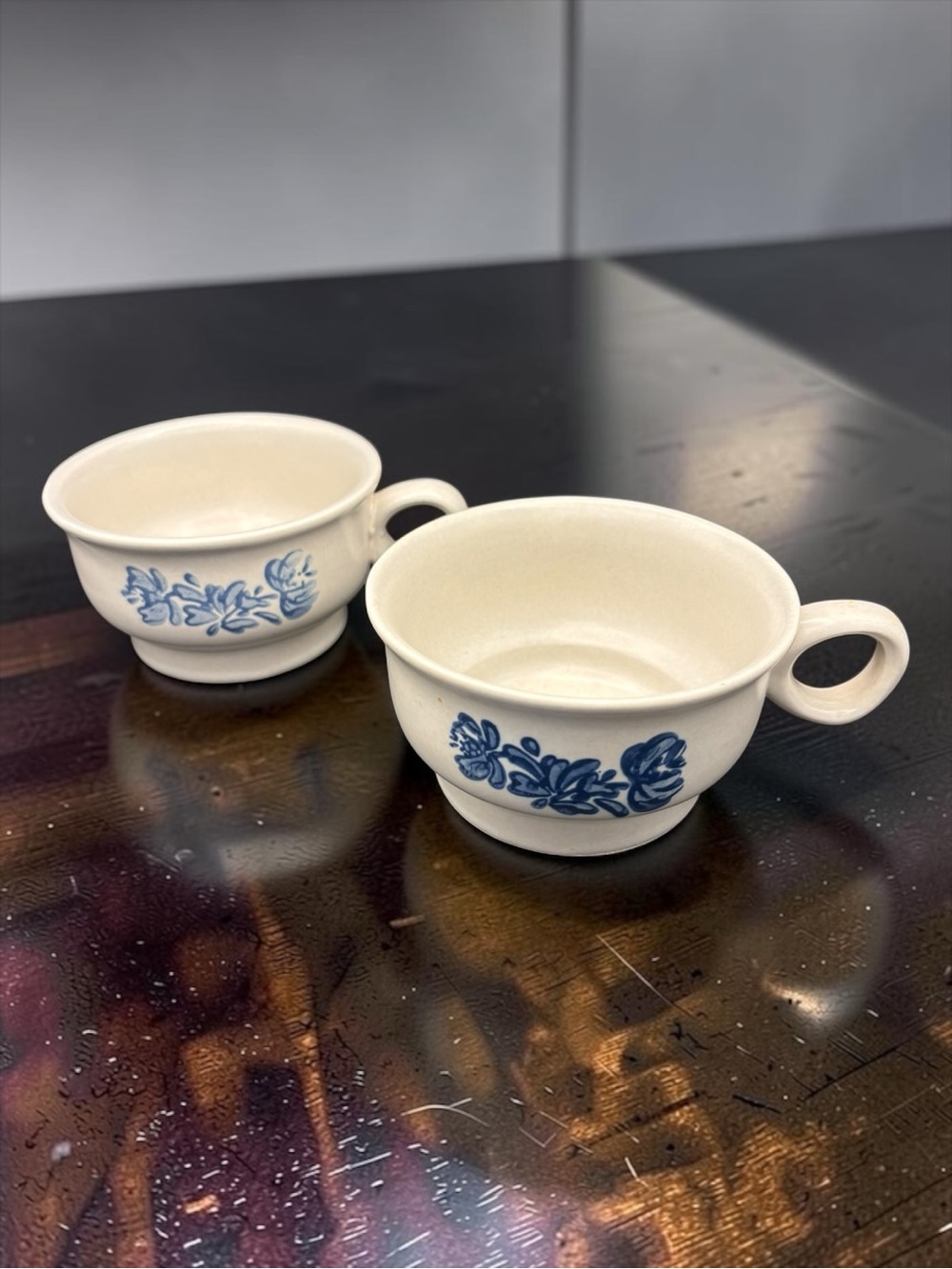 Set of 2 Pfaltzgraff Yorktowne Stoneware Cup Coffee Soup Mug Handle Bowl USA EUC